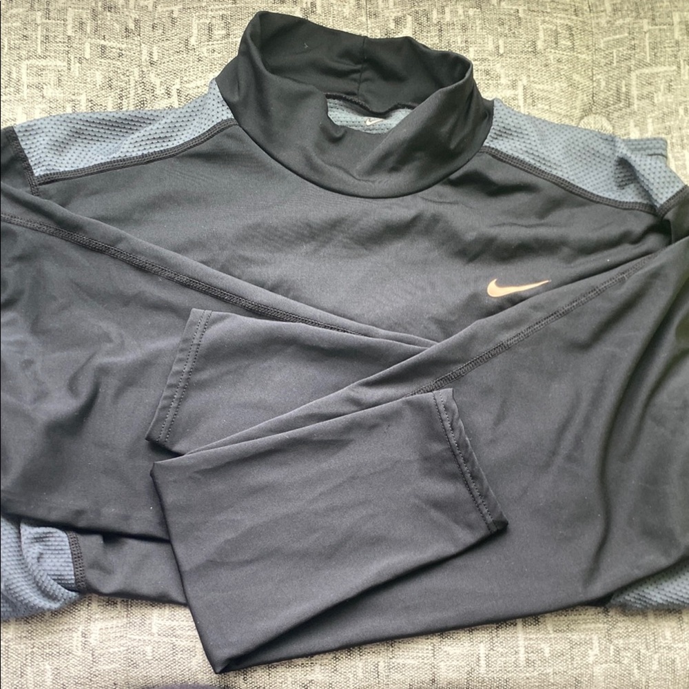 Nike Black and Gray Long Sleeve Kids Tee